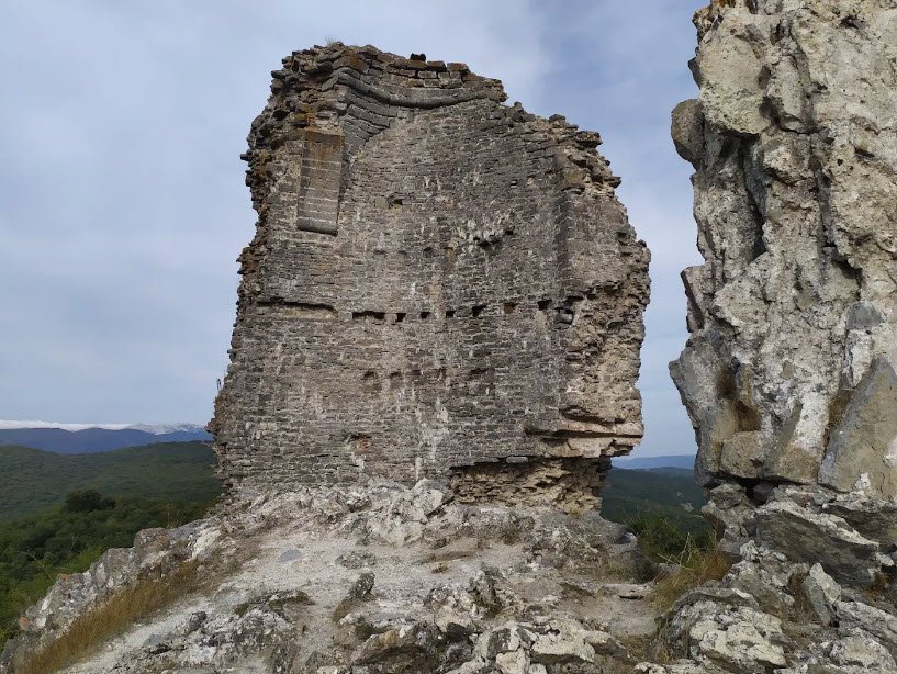 Castle of Guevara-Gebara, Spain
